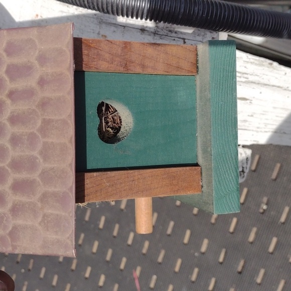 Rustic Brown Wooden Birdhouse - Picture 3 of 5